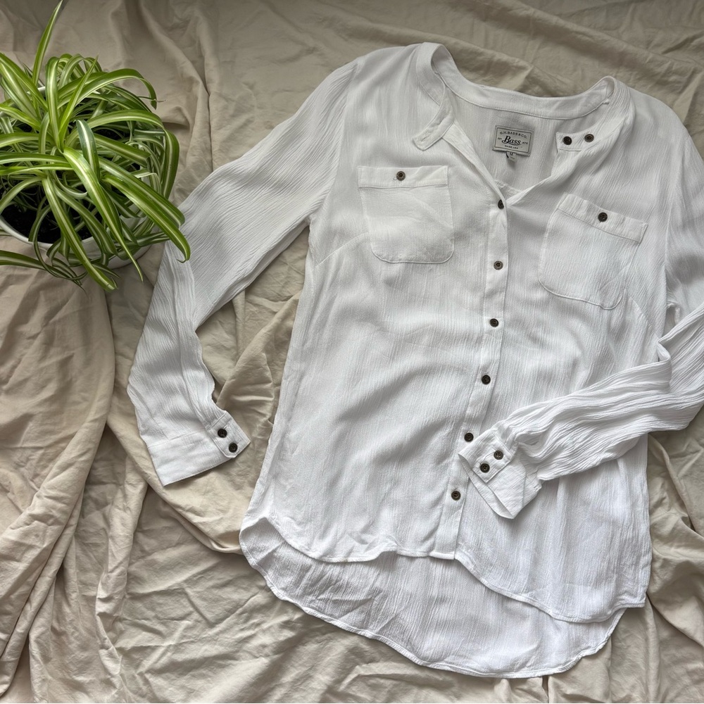 G.H. Bass & Co. White Button-Down Shirt
